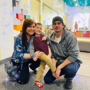 Meet your Posher, Eva